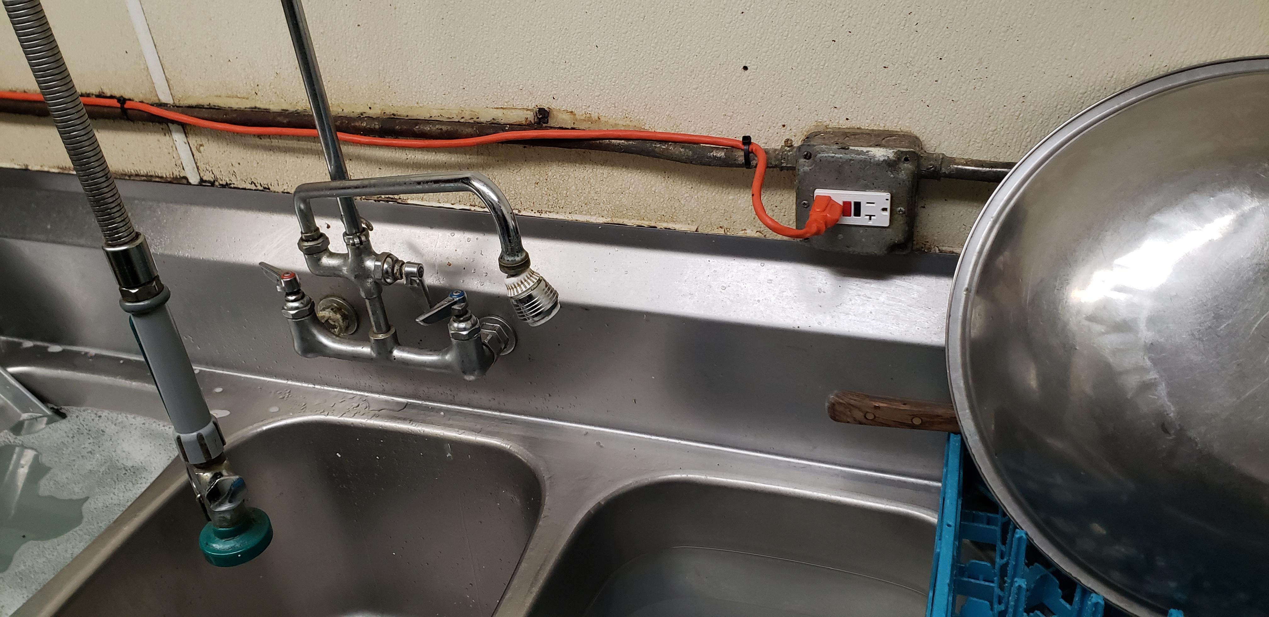 Anybody know why this gfci keeps tripping? Dining and Cooking