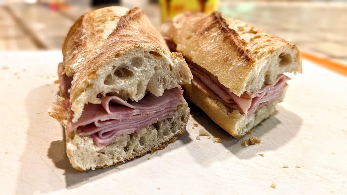 Just a simple jambon-buerre