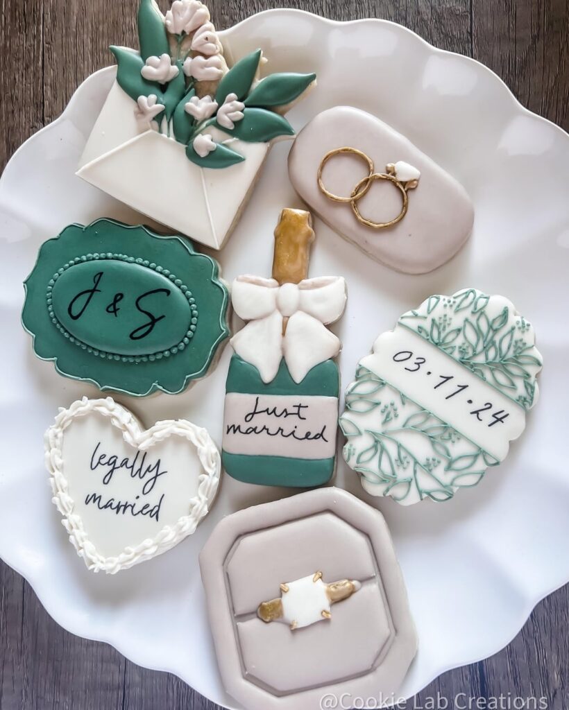 Courthouse Wedding Cookie Set
