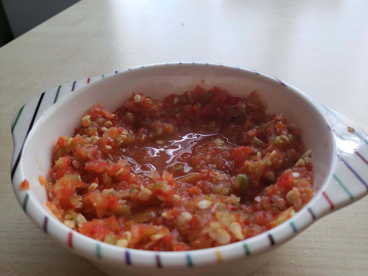Scotch bonnet hotsauce(salsa?)!