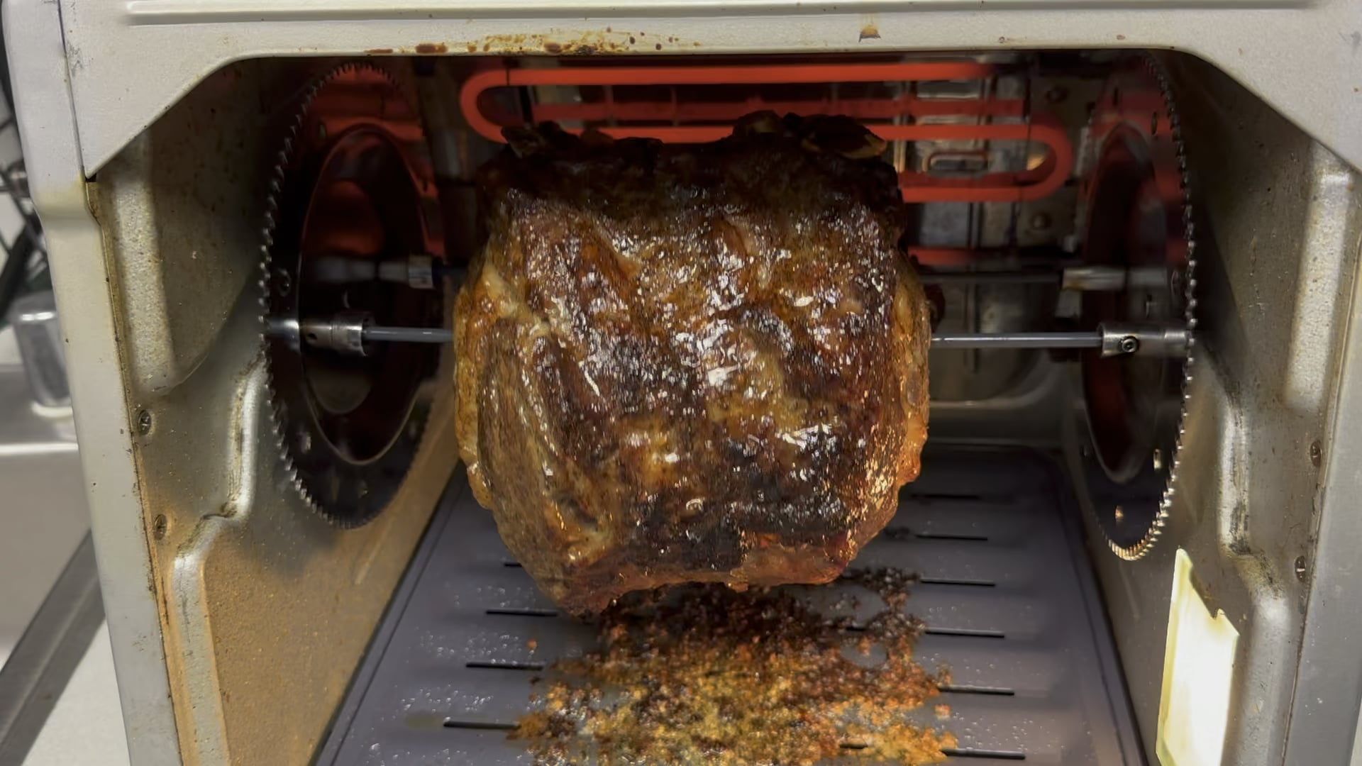 Rotisserie prime rib Dining and Cooking