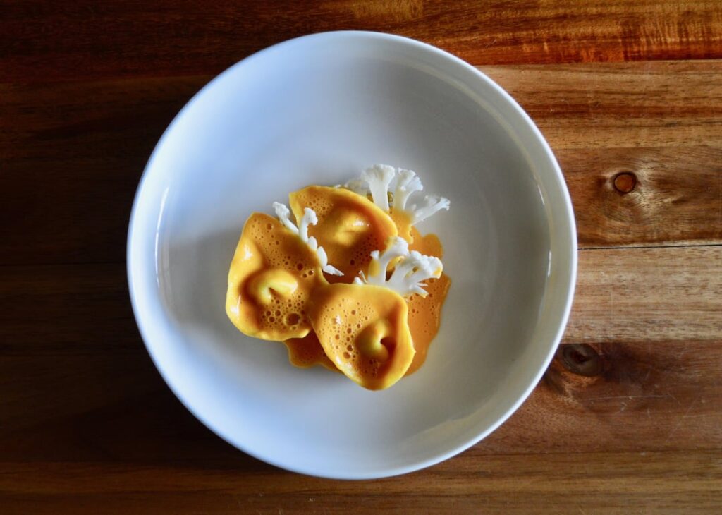 Tortellini, Cauliflower, Saffron, Leek