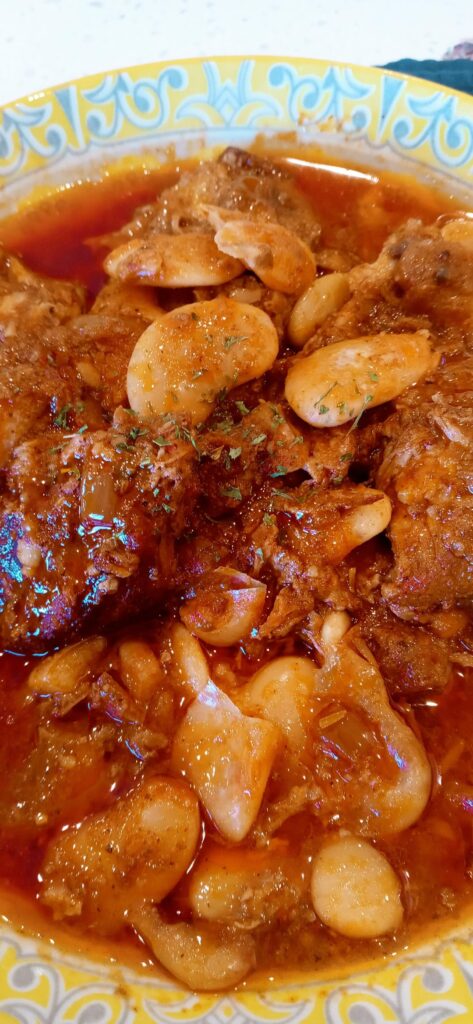 Slow cooker Chipotle Pork and Beans. Turn any canned beans into something amazing!!!!