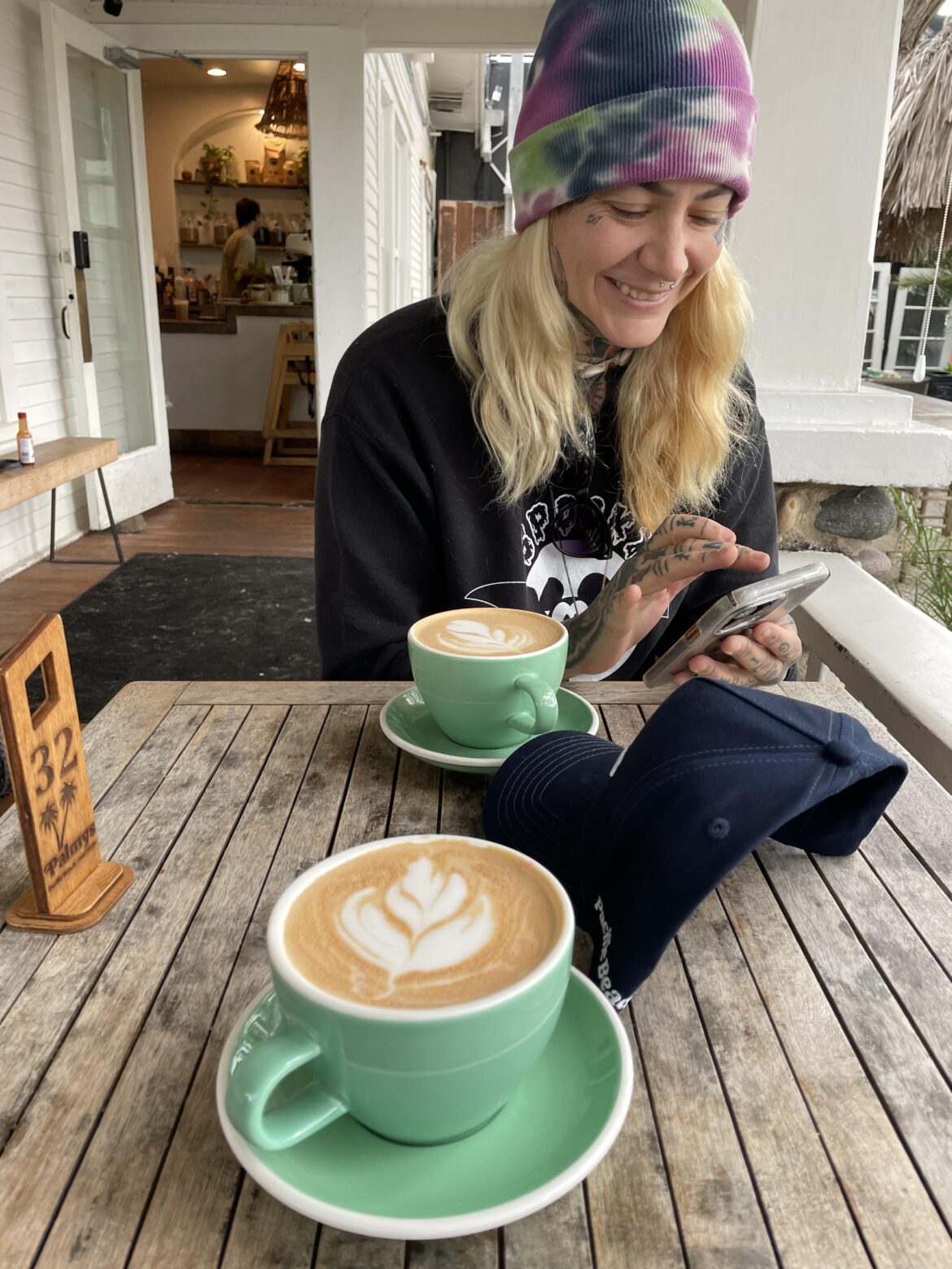 Palmys Restaurant in Pacific Beach California is the cutest little coffee shop! ☕️