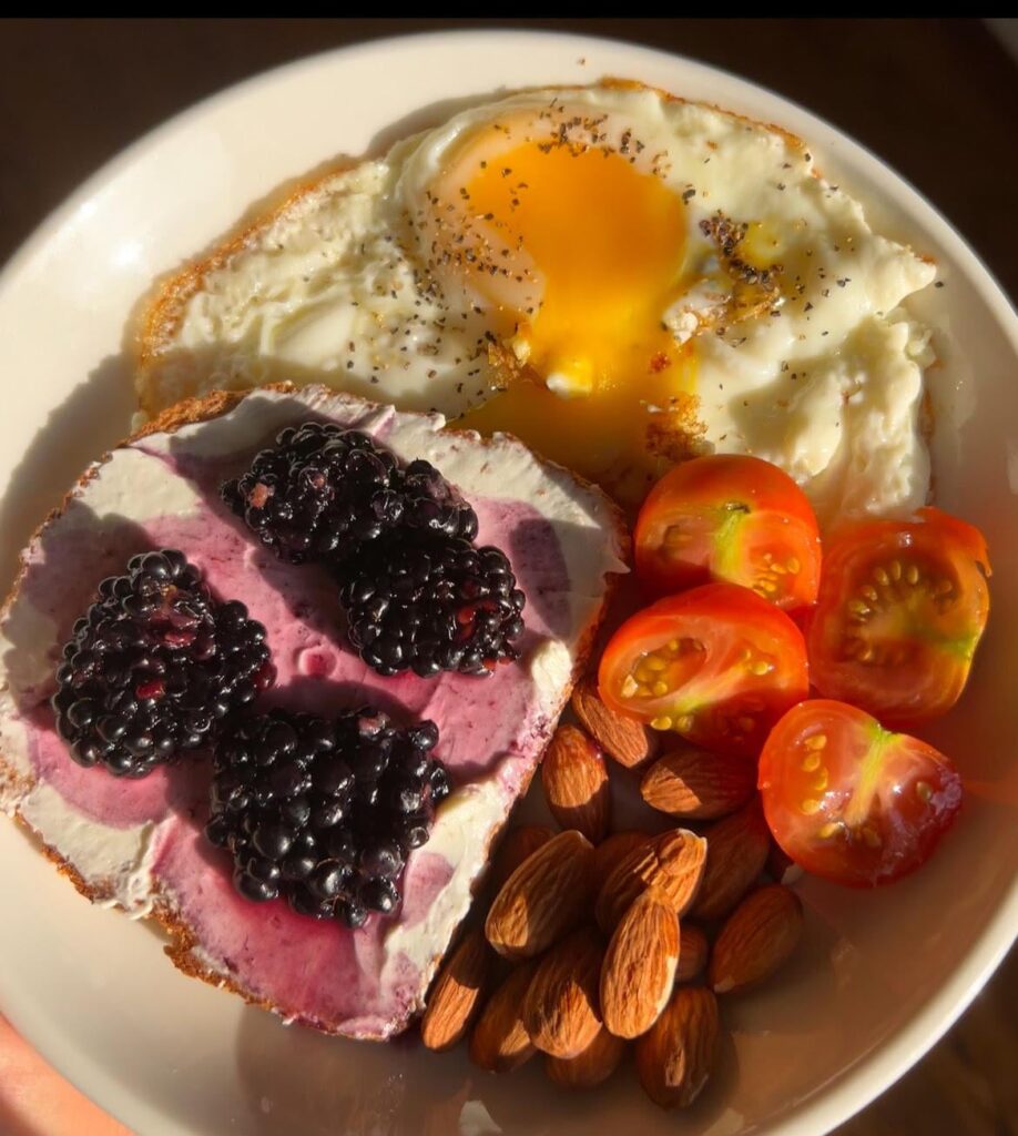 Berry Cream Cheese Toast