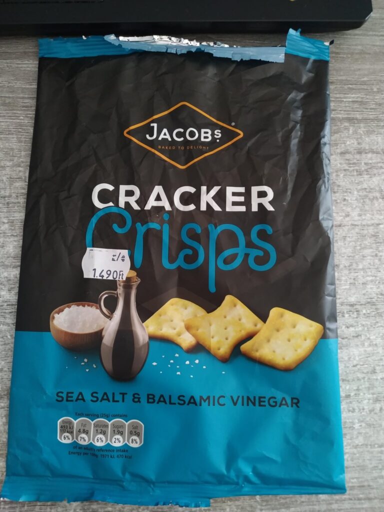 We just tried these crackers and they are PHENOMENAL! Anyone else tried them before too?