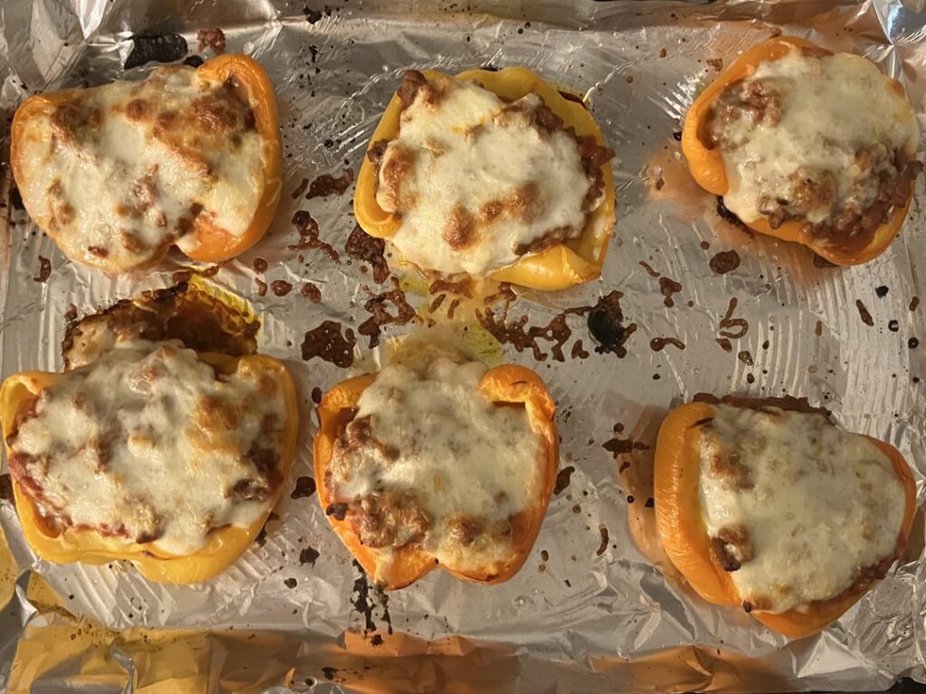 Keto lasagna (stuffed orange pepper)