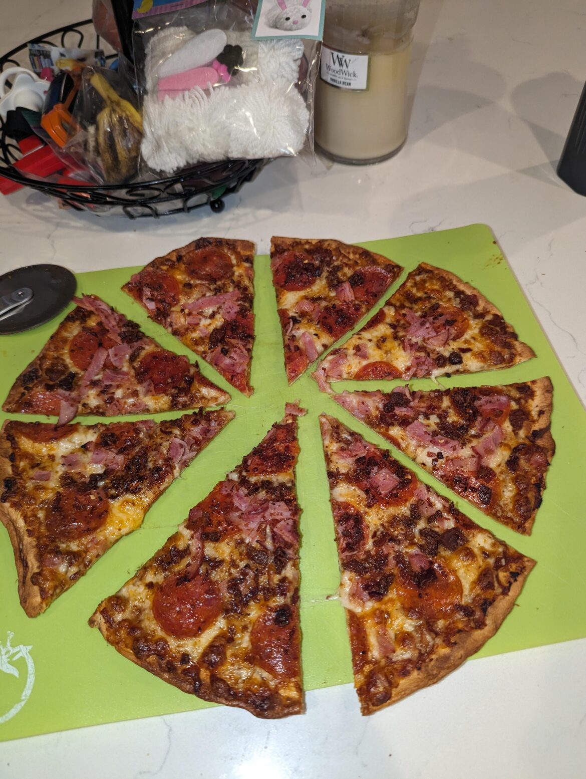 Has anyone else enjoyed the thin slim zero carb pizza crust? It's become my go to when I have the pizza itch !