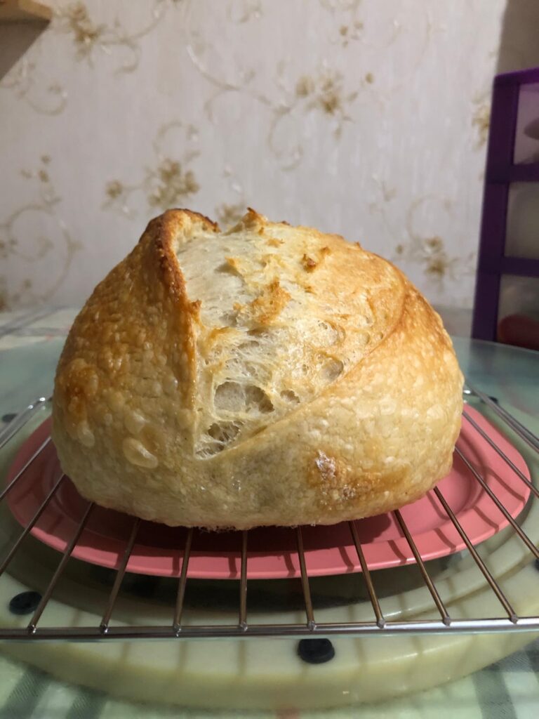 Hi fellow bakers!! Is there anything to improve on this loaf? Appreciate it 😊