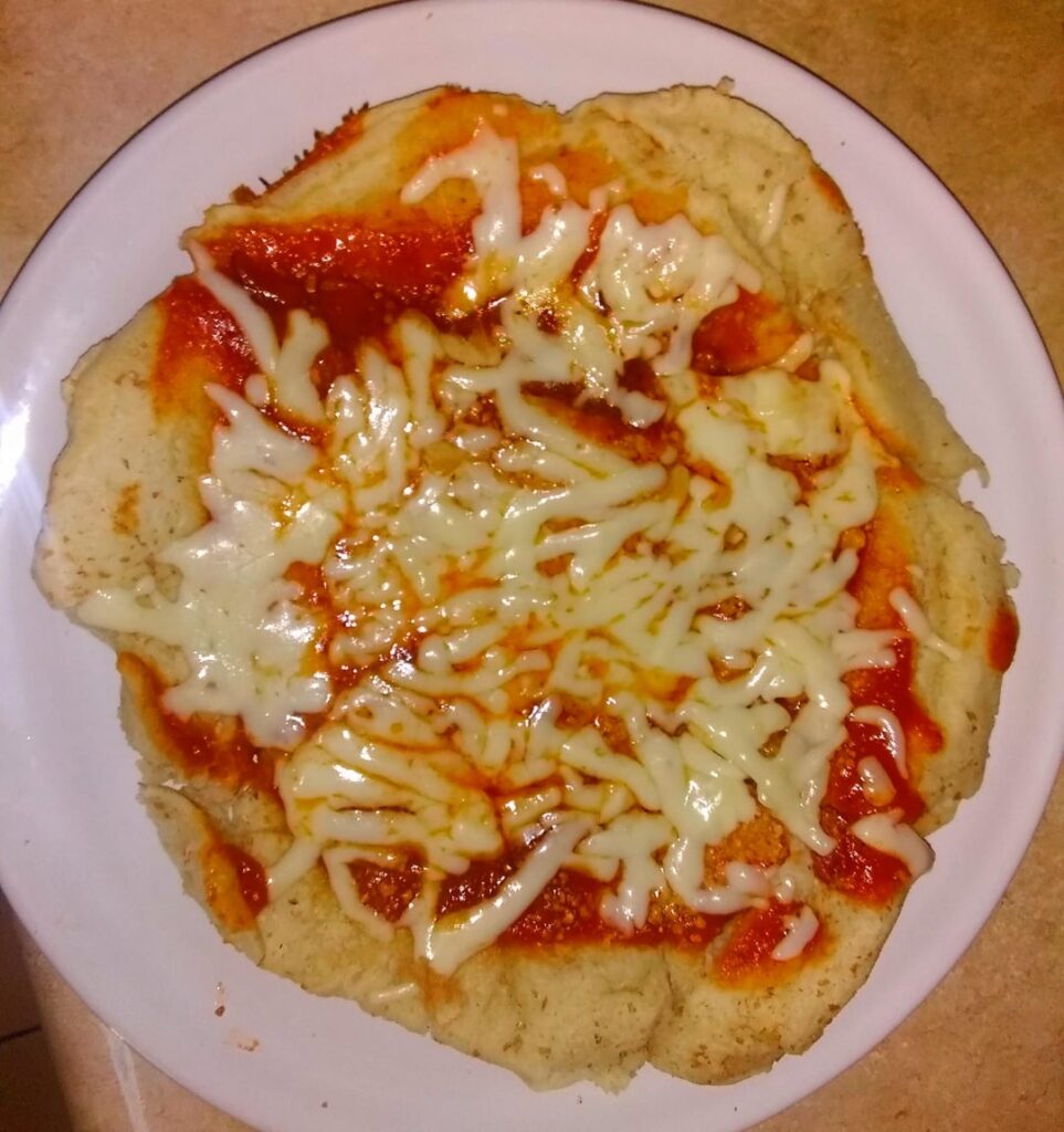 2nd attempt of a pizza in an electric skillet.