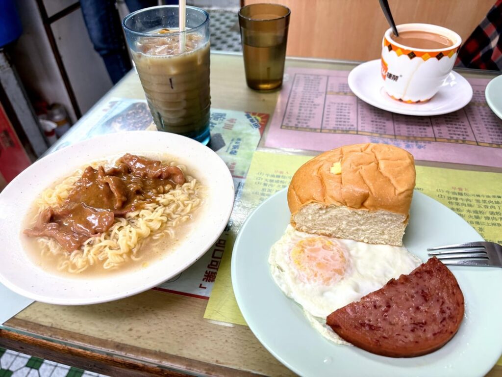 [I ate] Full Hong Kong Breakfast