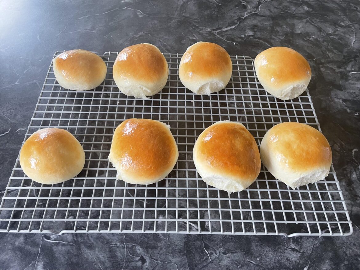 Soft and fluffy hamburger buns