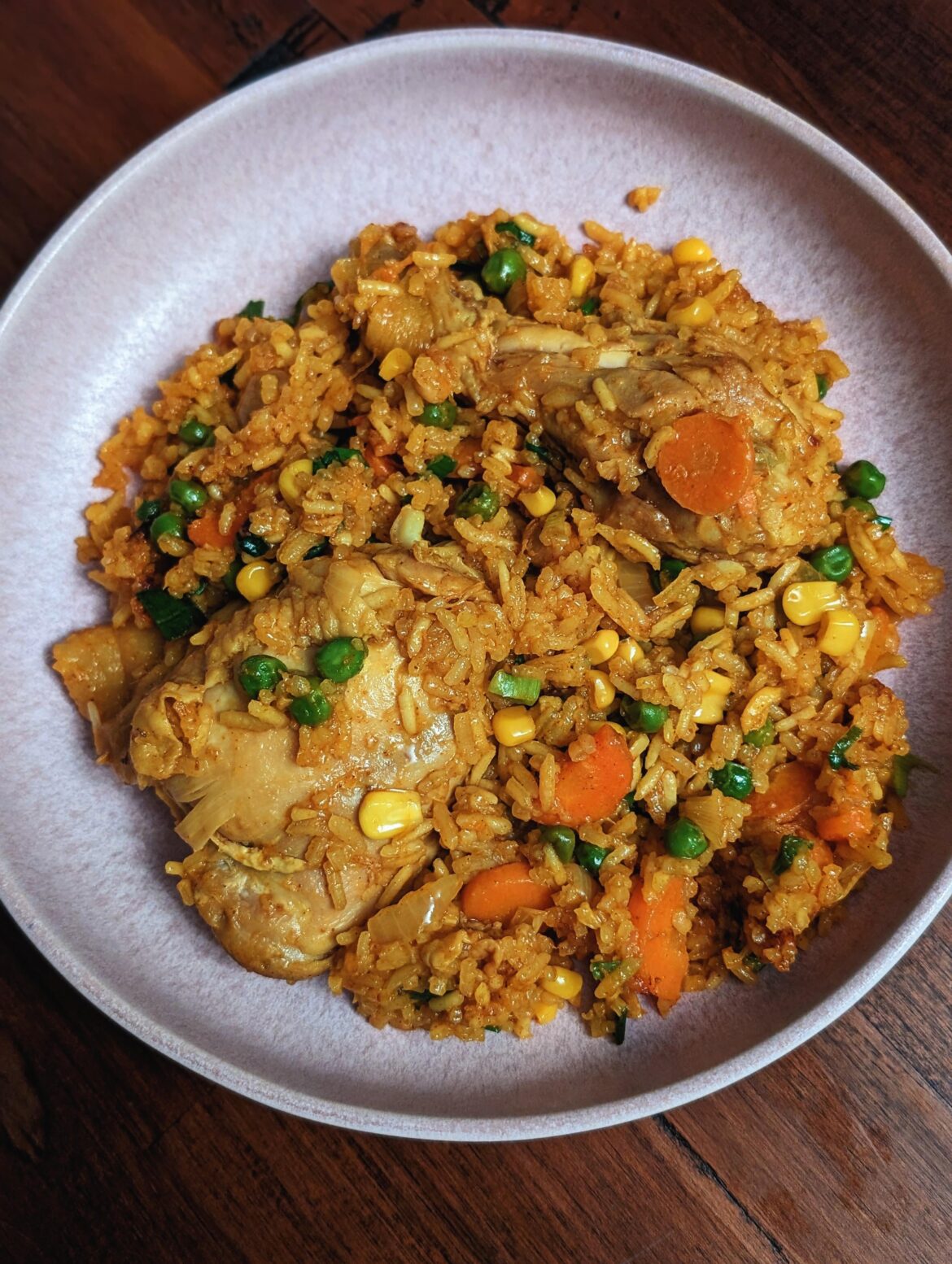 Galinhada Mineira (Brazilian Chicken and Rice)