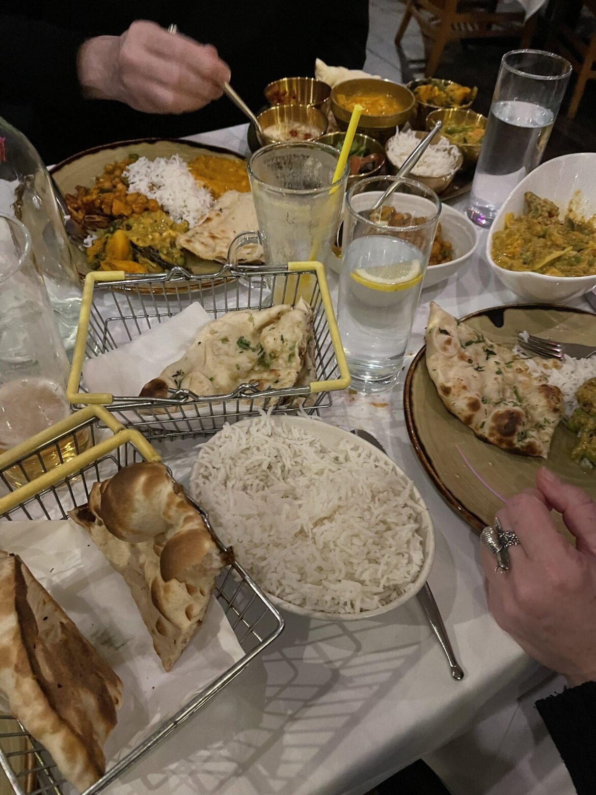 Naan in a shopping basket