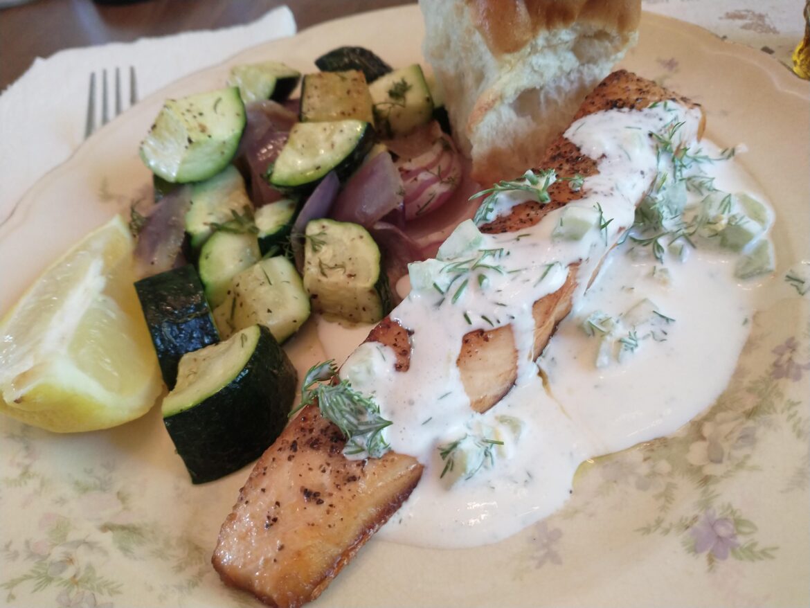 A Dup: Salmon, Zucchini & Red Onion, Aloha Roll, and Cucumber Sauce.