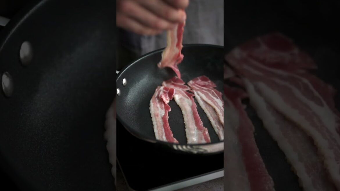 CHICKEN MILANESE SANDWICH