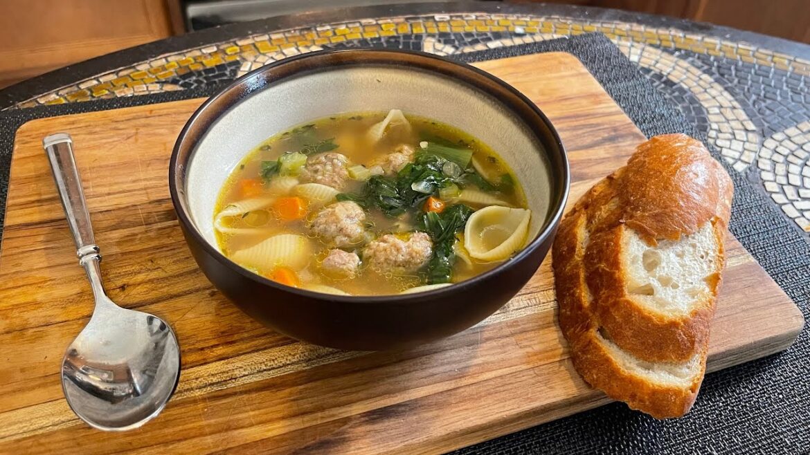 Traditional Wedding Soup [Minestra Maritata]
