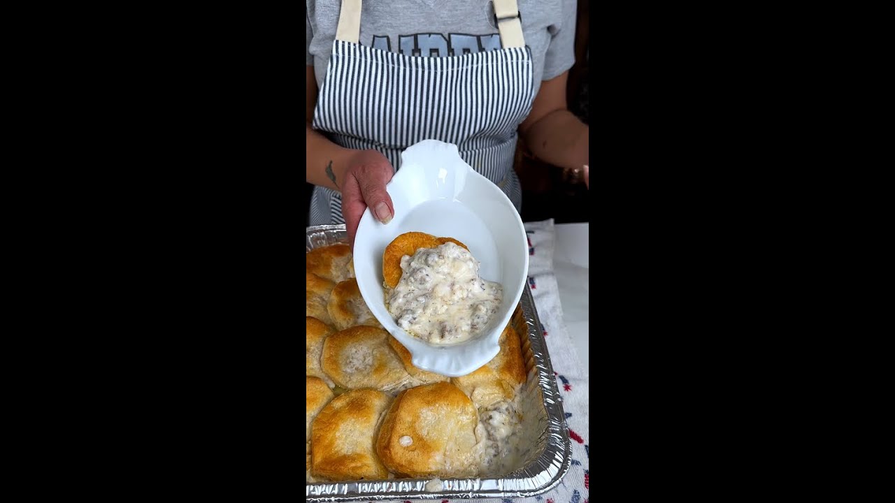 The best one-pan biscuits & gravy dinner. Too easy. - Dining and Cooking