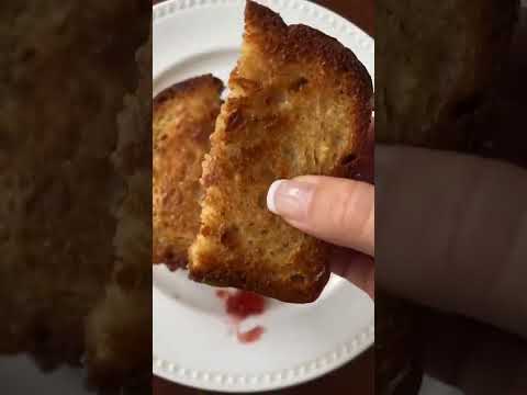 Fried Peanut Butter and Jelly Sandwich - Dining and Cooking