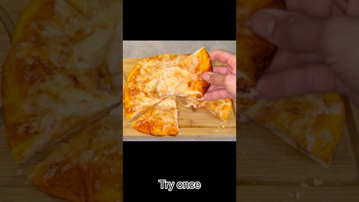 Pizza recipe/pizza margherita/homemade pizza recipe #shortvideo #shorts#short#viralvideo