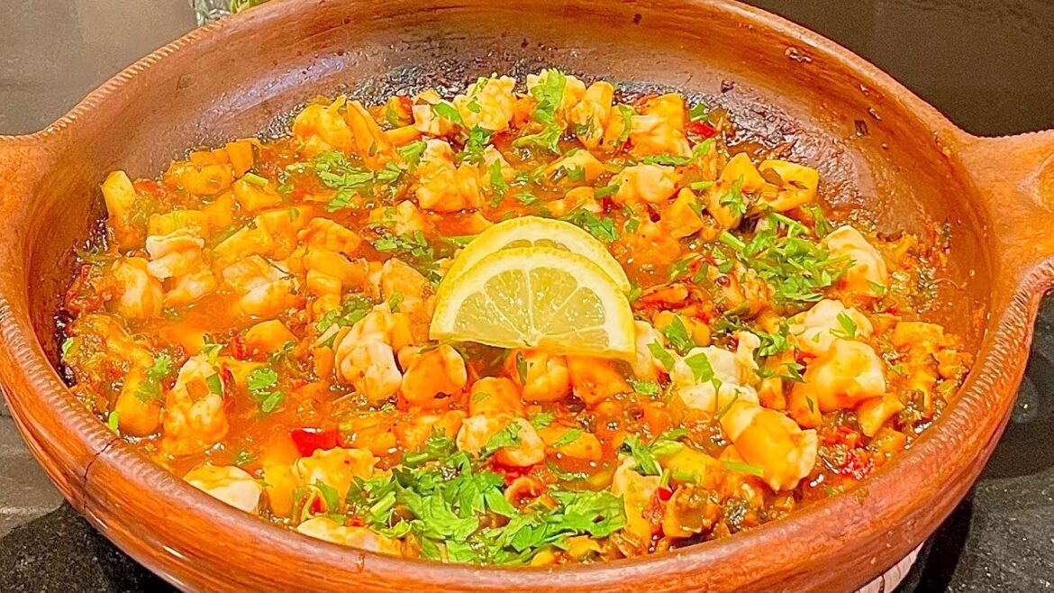 مقيلة الكروفيت و الكلامار من ألذ ما يكون | Shrimp And Calamari Recipe With Bell Peppers