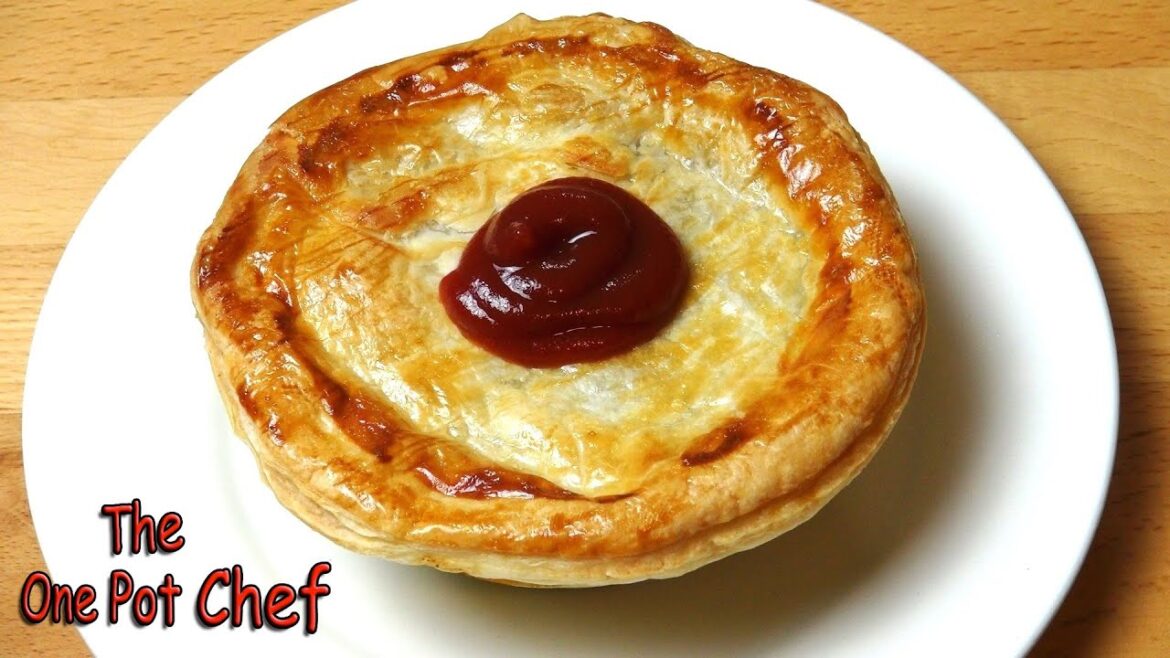 Aussie Meat Pies | One Pot Chef