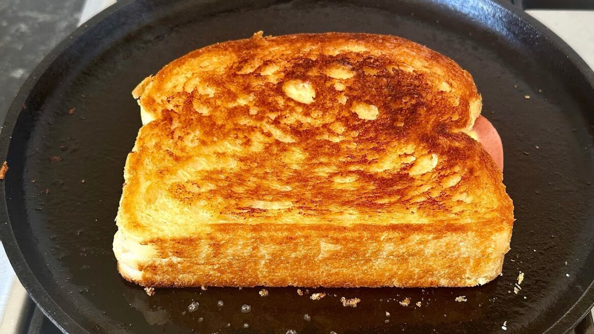 Simple and delicious grilled ham cheese sandwich recipe