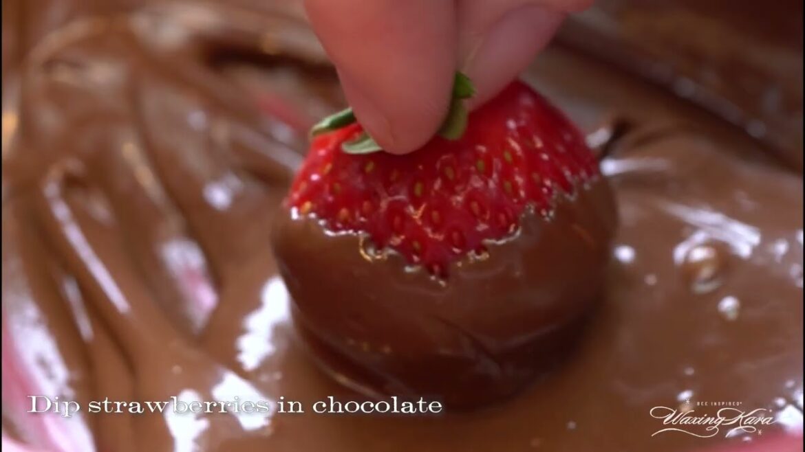How to Make Chocolate Dipped Strawberries