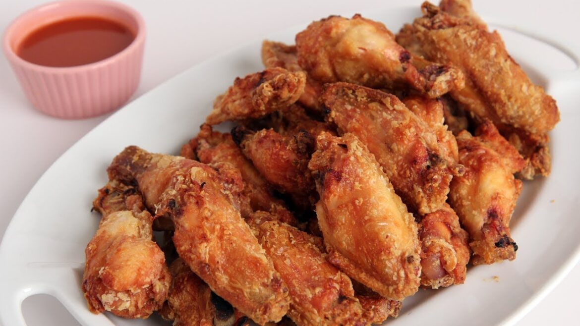 Crispy Homemade Wings Recipe – Laura Vitale – Laura in the Kitchen Episode 277 Crispy Homemade Wings Recipe - Laura Vitale - Laura in the Kitchen Episode 277