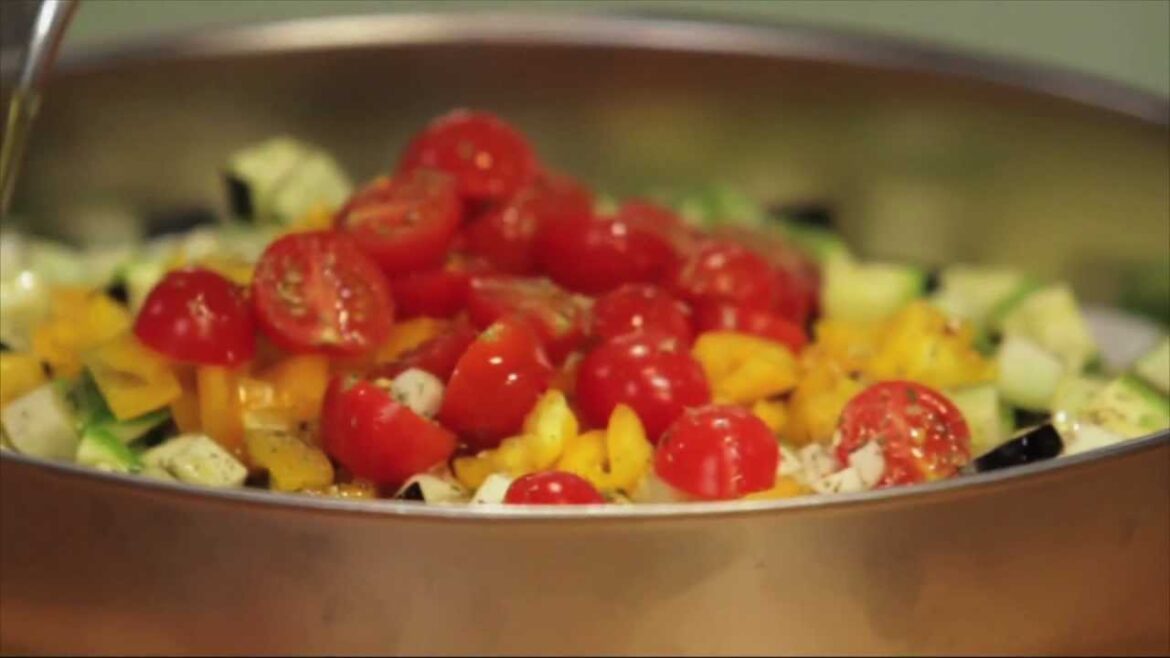 Honey and Balsamic Glazed Chicken: GreekRecipes.tv Patricia