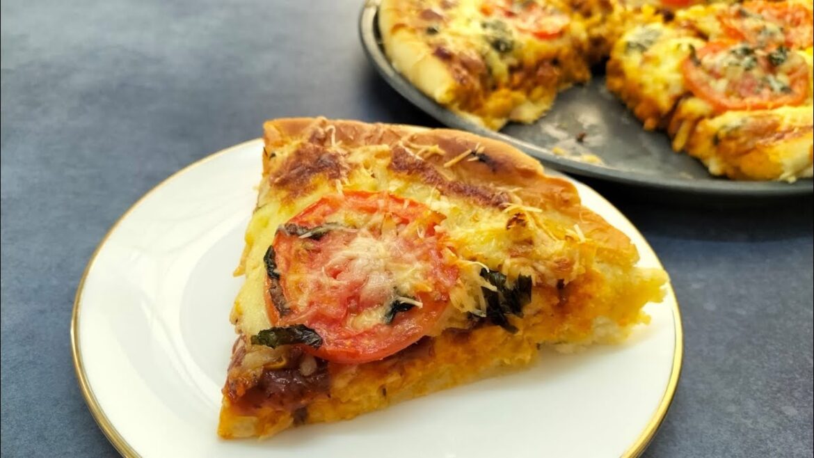 Margherita Pizza | Pizza Recipe | Classic Italian Pizza Recipe |