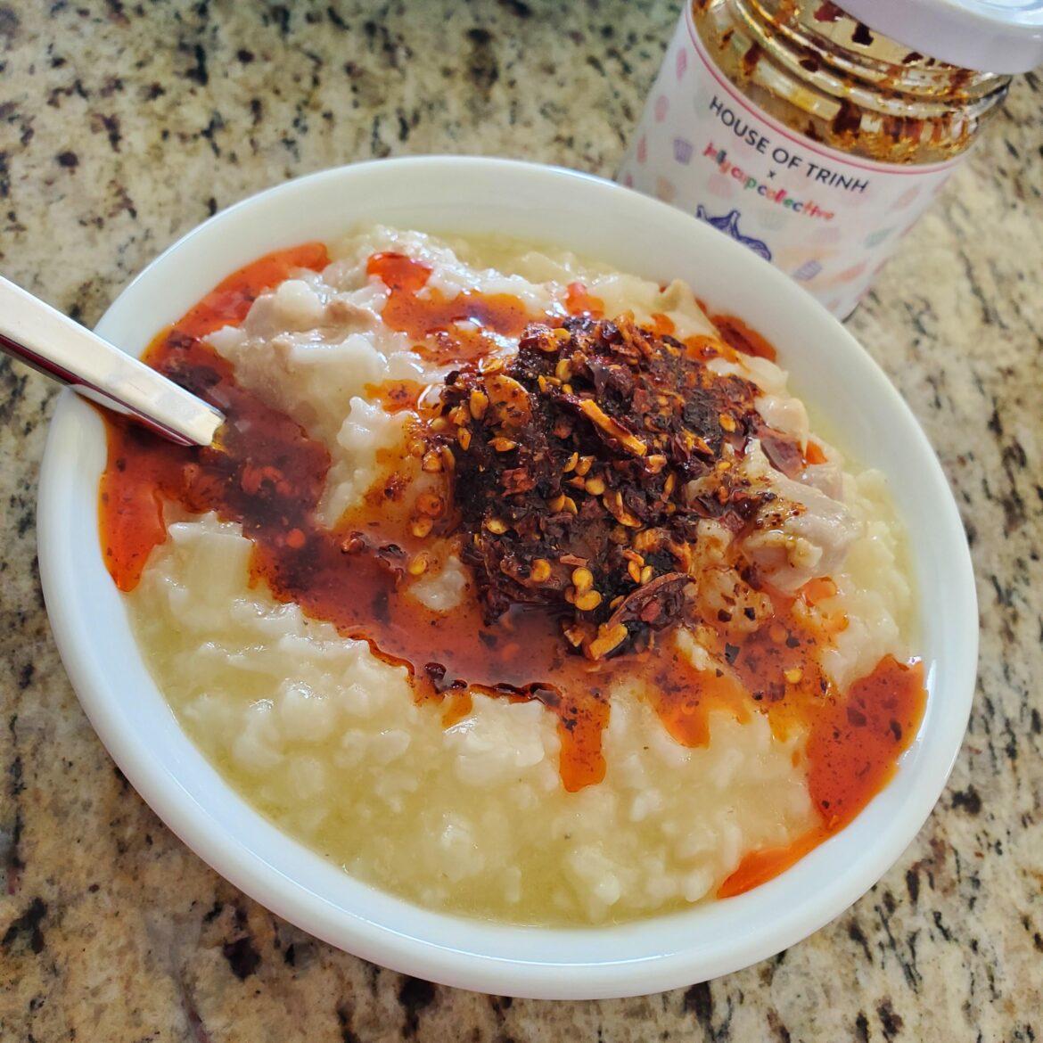 Got some garlic chili oil as a gift! Put some on some Arrozcaldo I made earlier :)