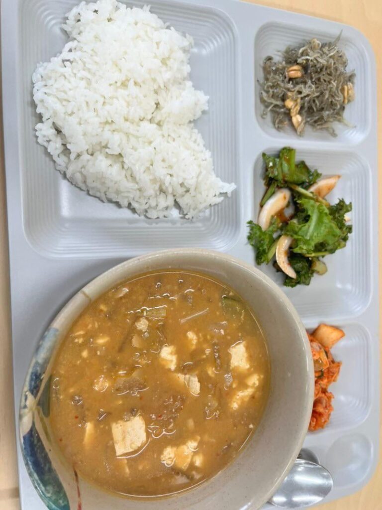 One dollar meal saved my wallet