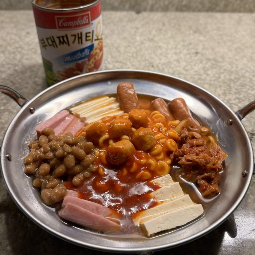 Budae jjigaettios