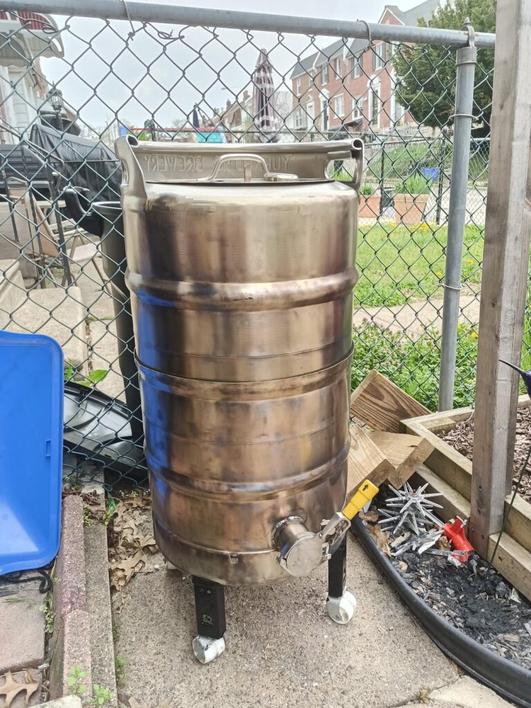 Beer keg Smoker. Beer keg Smoker.