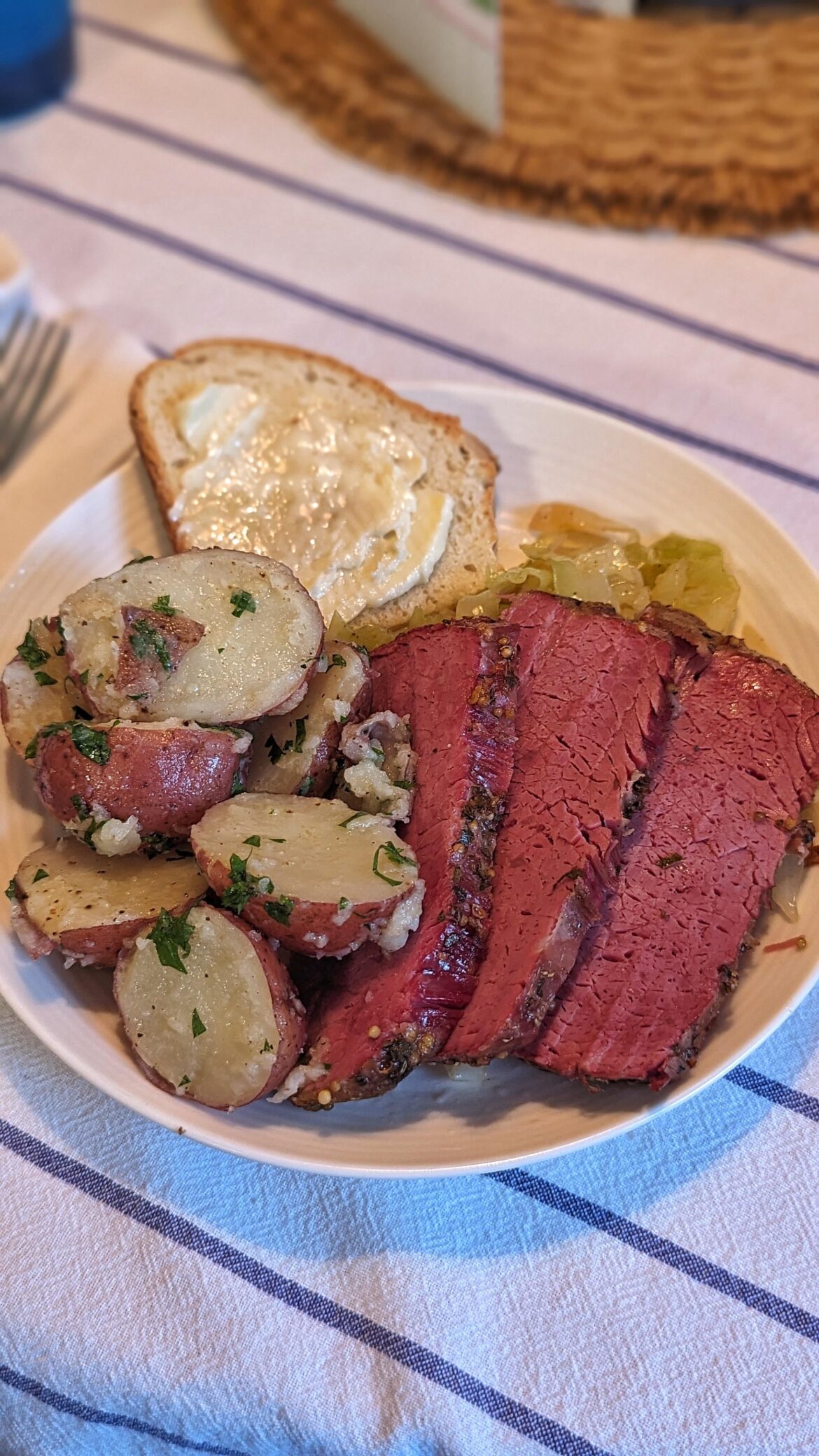 [Homemade] Corned beef brisket with cabbage, salt potatoes, and soda bread.