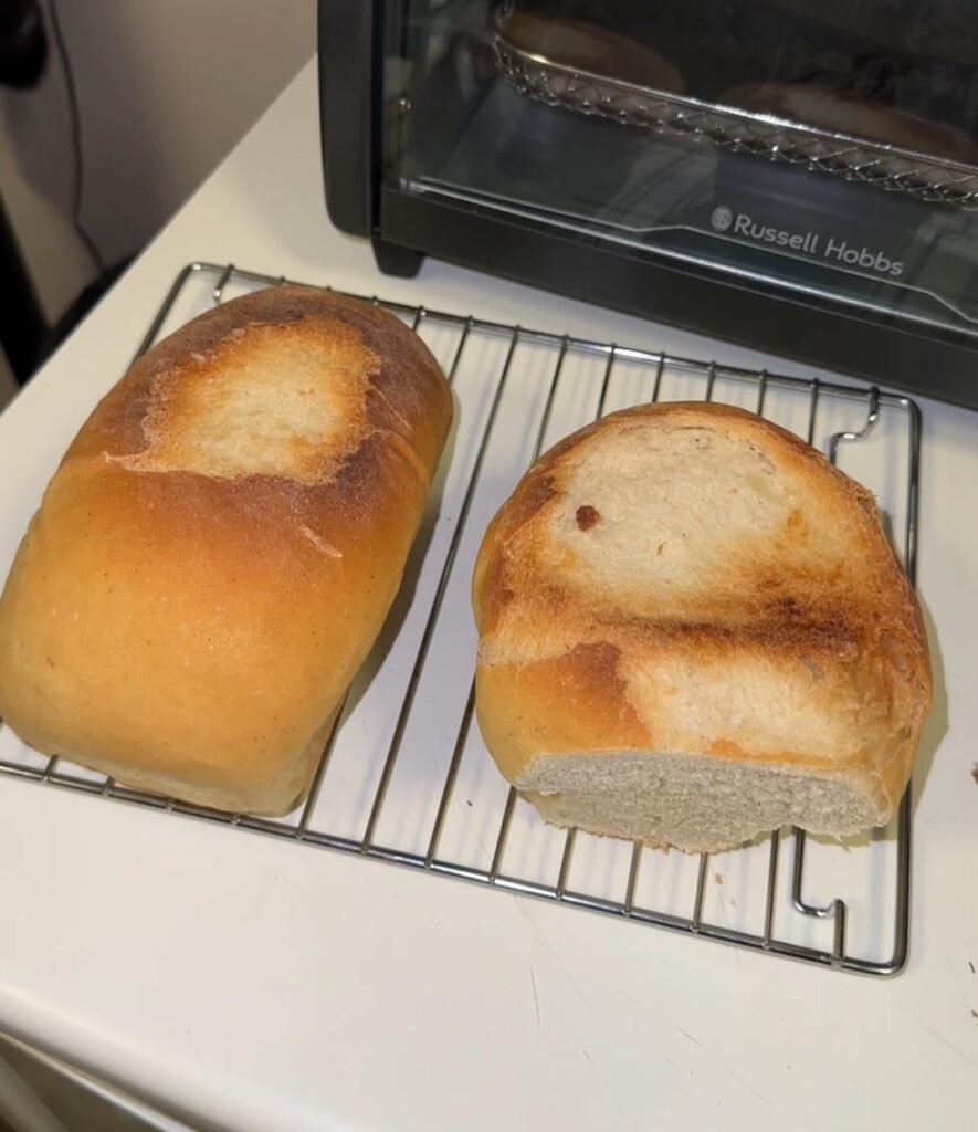 Burnt my sandwich loaves on the first try:)