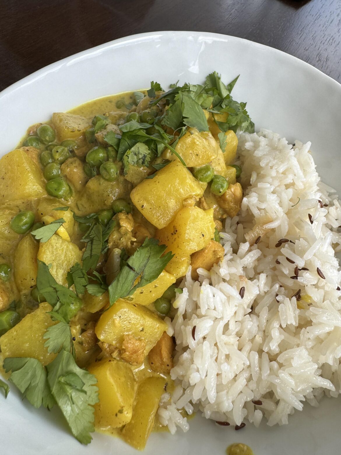 Creamy Chicken, Potato & Pea Curry 8/10