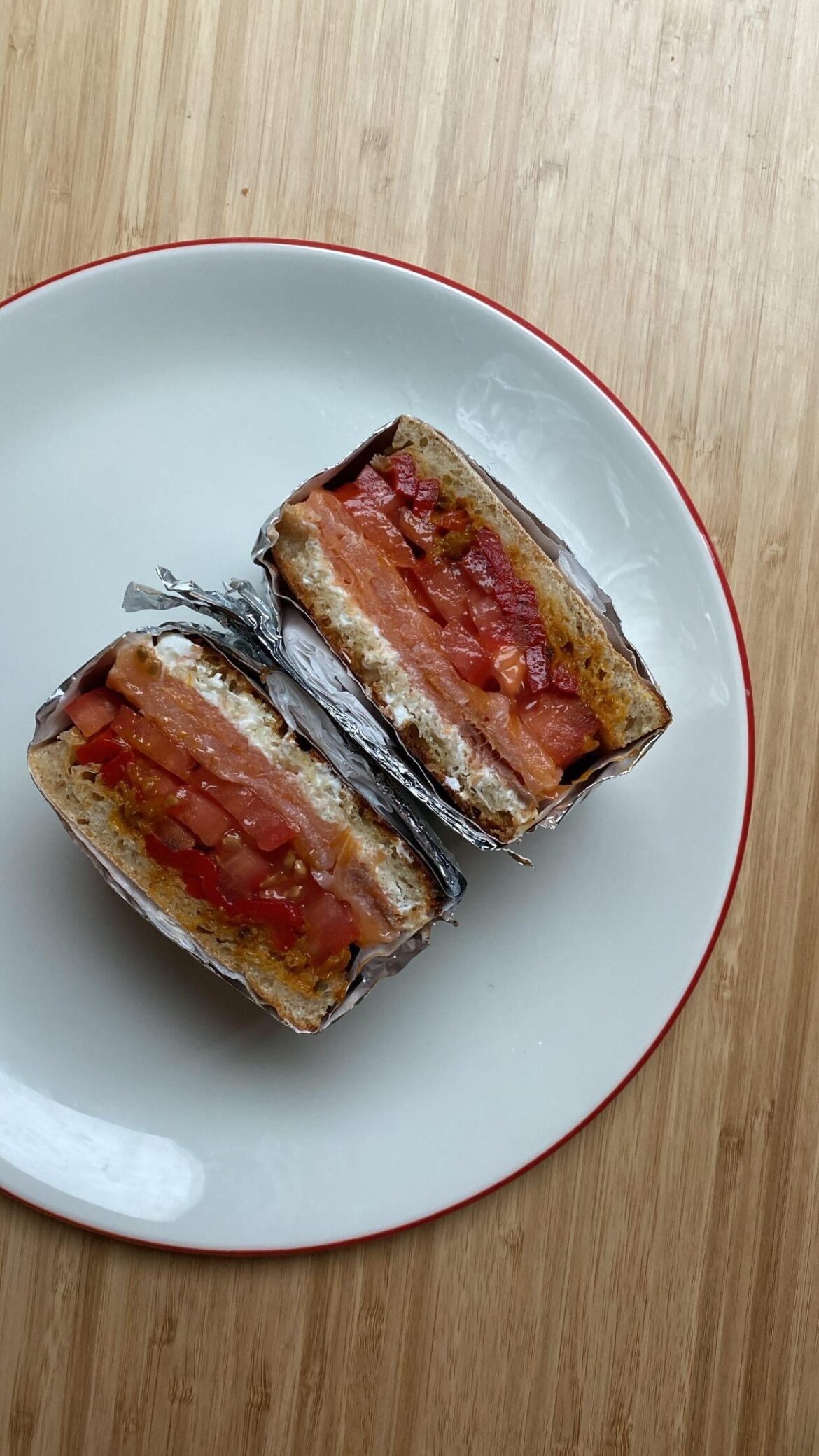 Smoked salmon sandwich