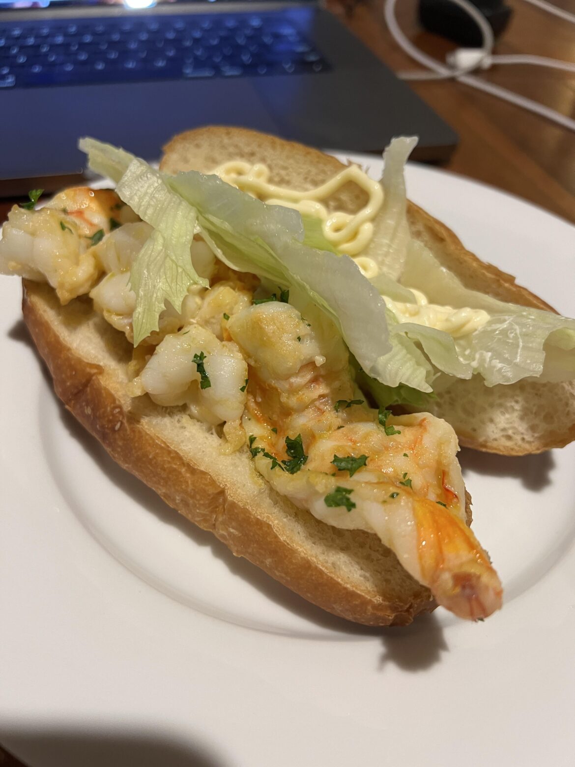 Prawn sandwich with garlic, lemon, lettuce and kewpie mayo