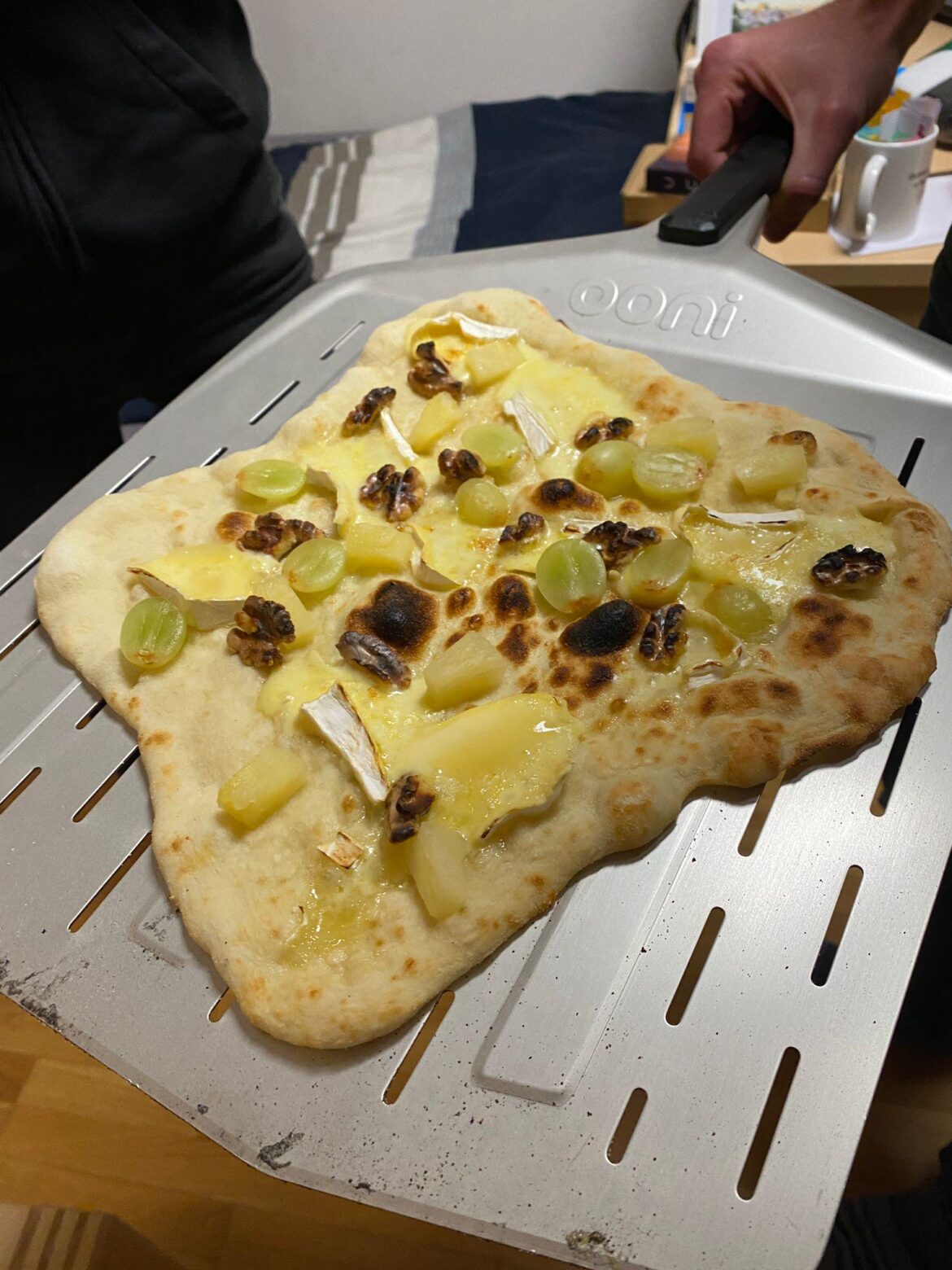 Pizza with Pineapple, Grapes and walnuts