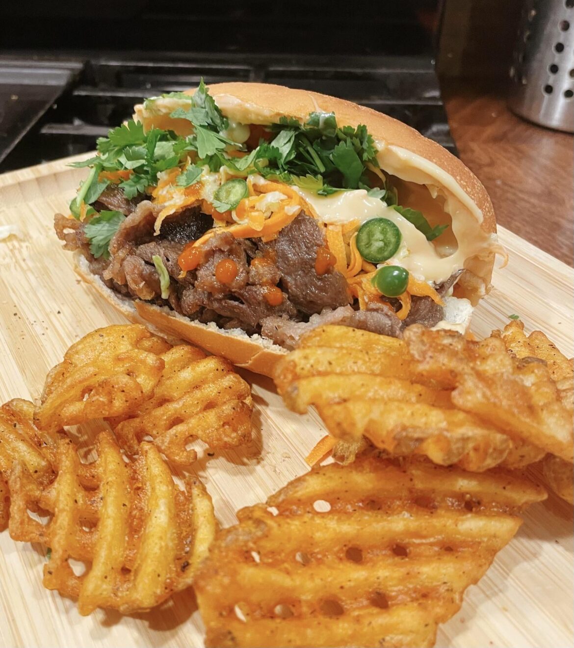 Steak bahn mi