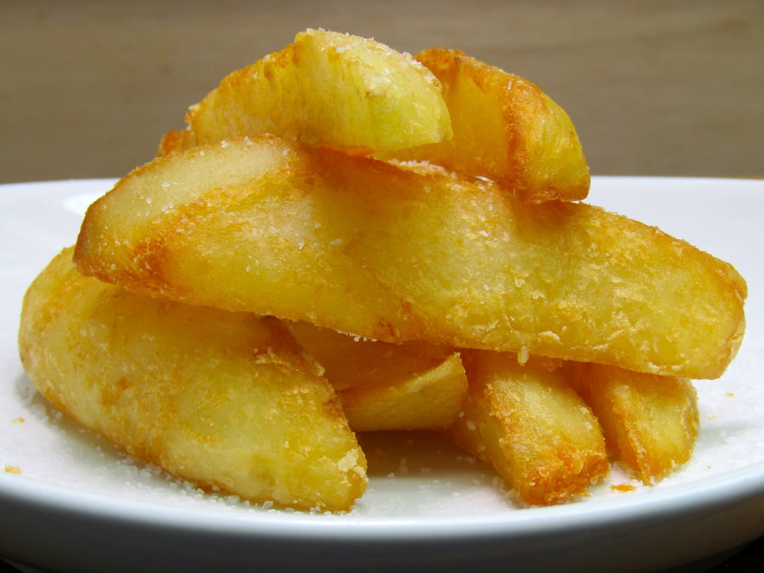 [Homemade] Sausage, Egg, Chips and Beans with Buttered Bread Dining