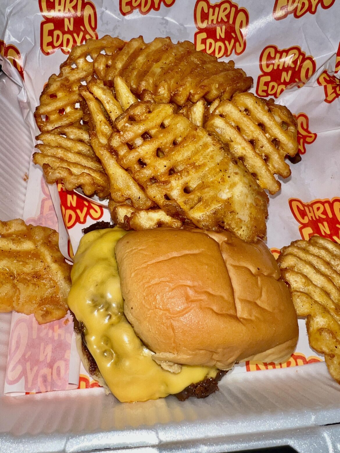 Chris N' Eddy's is the GOAT of smashburgers when it comes to overall taste/ value