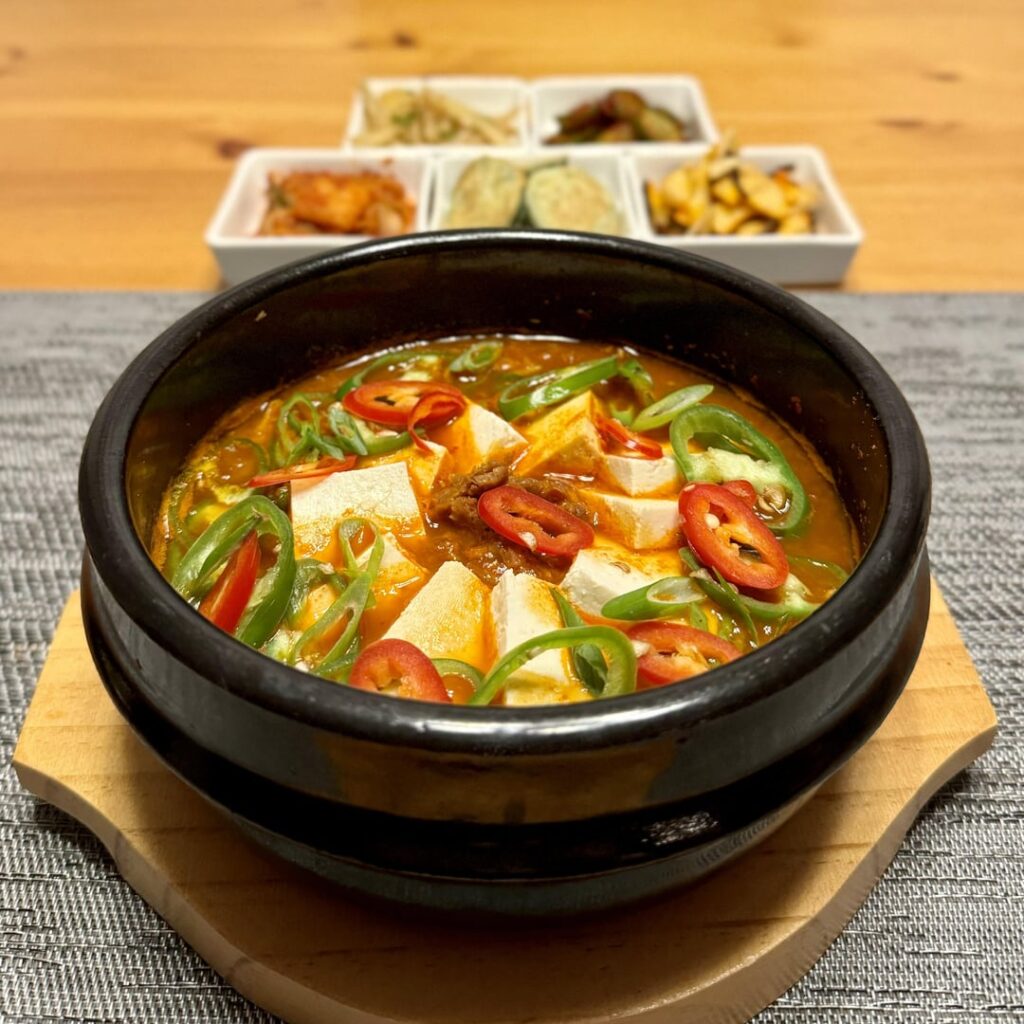 Cheonggukjang jjigae