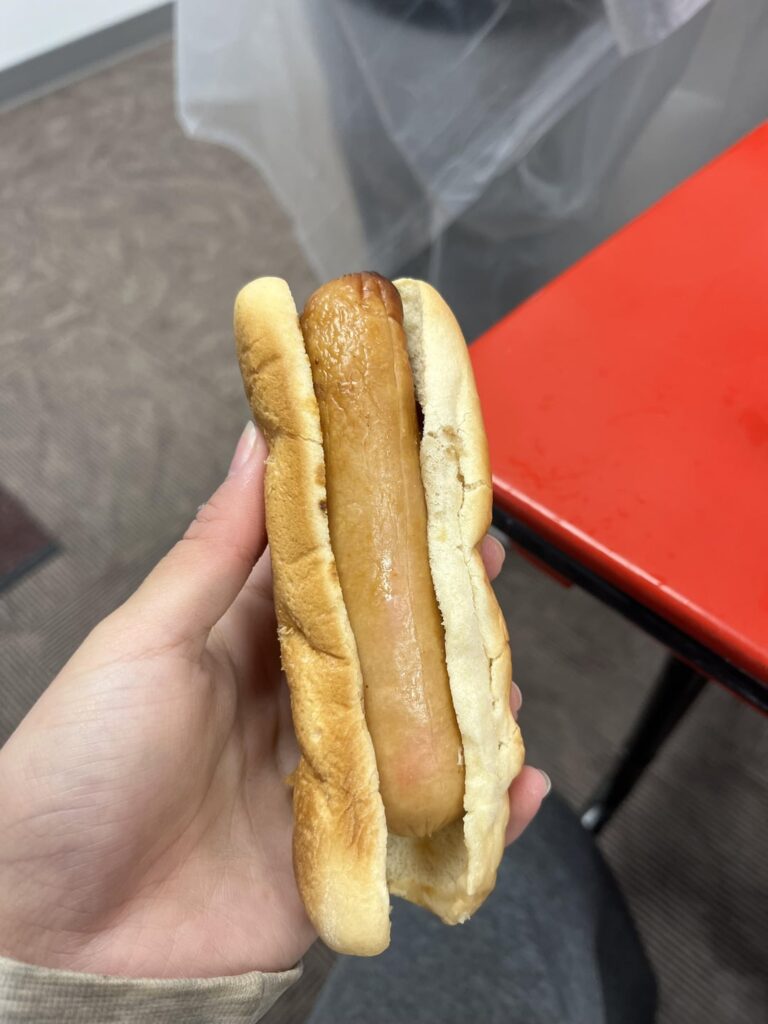 calories in this concession stand hot dog?