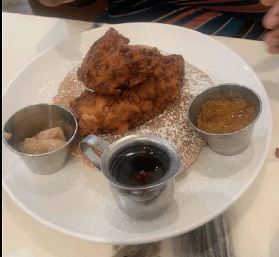 Fried Chicken and 3 Cornmeal Pancakes (Fried chicken nuggets and