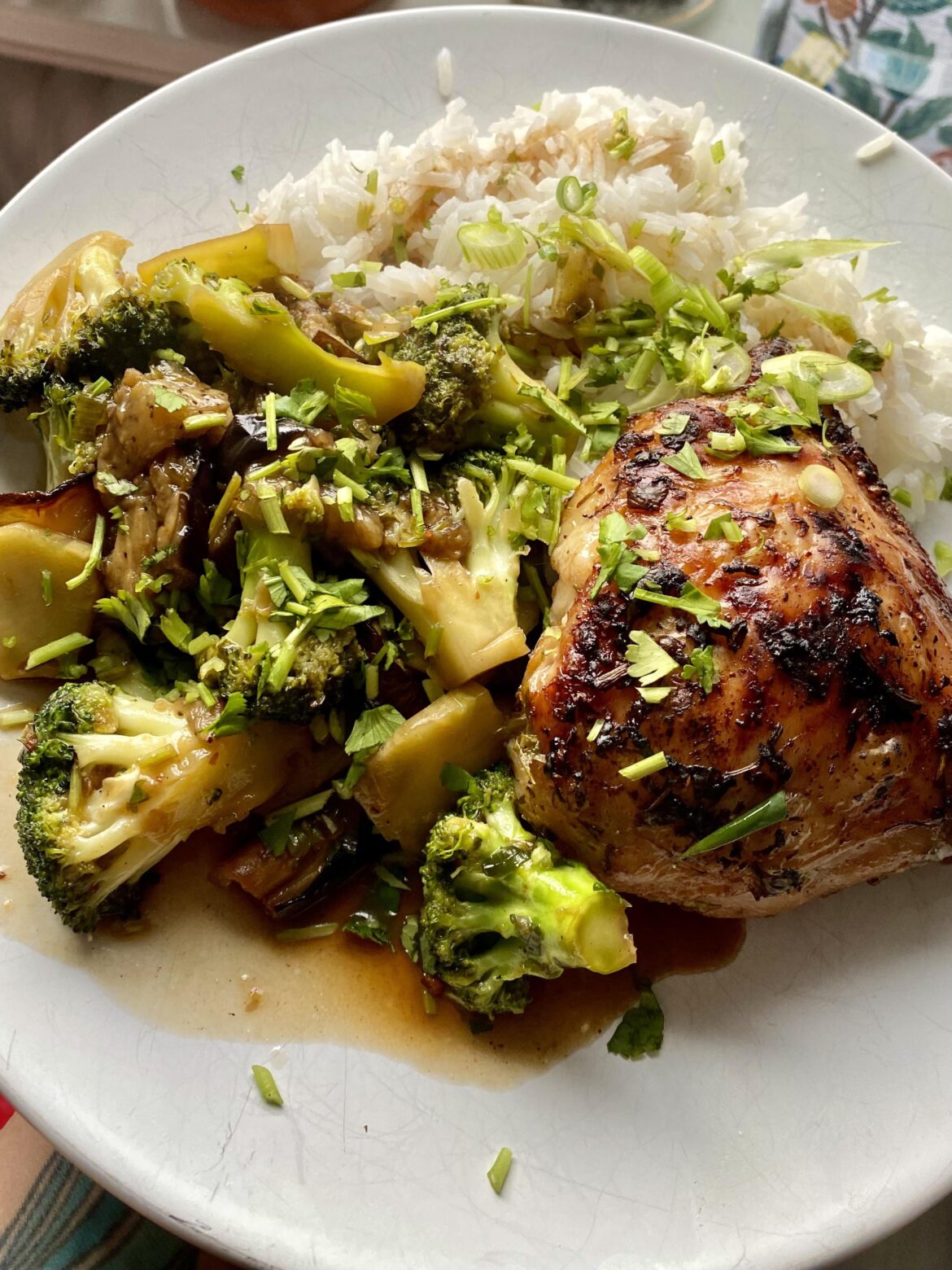 Vietnamese-style baked chicken always a hit Vietnamese-style baked chicken always a hit