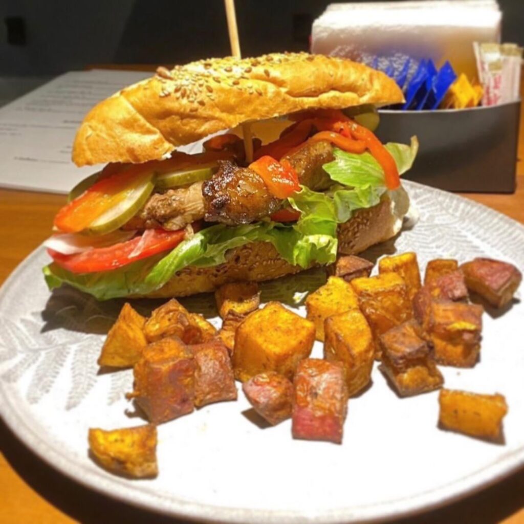 Meat sandwich 🥪 🤤