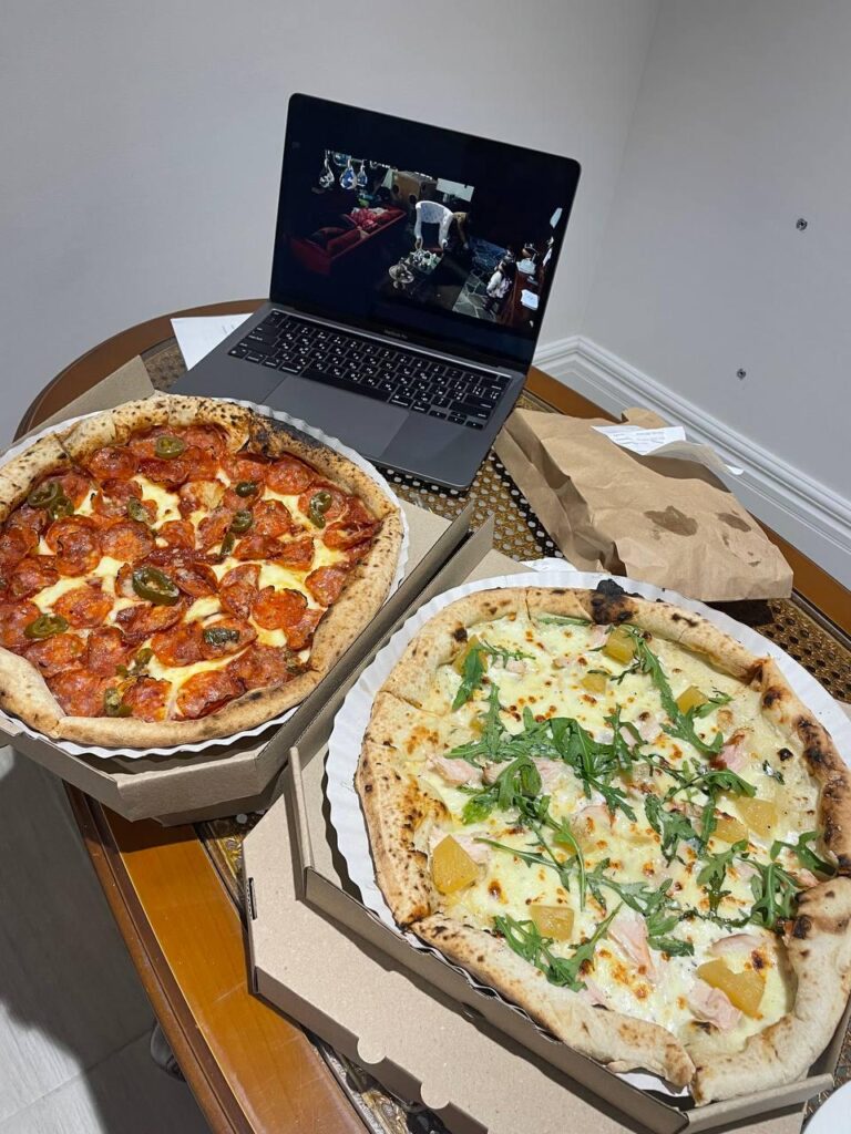 The best food for watching the show